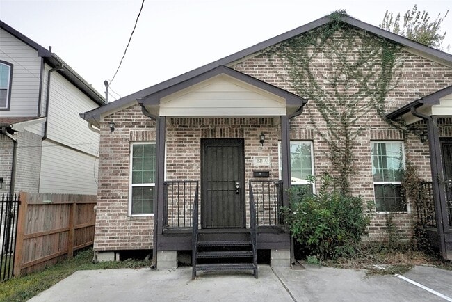 2523 Kirk St in Houston, TX - Building Photo - Building Photo