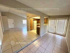 6839 W Gardenia Ave in Glendale, AZ - Foto de edificio - Building Photo