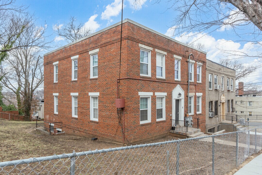 4005 4th St Se in Washington, DC - Building Photo