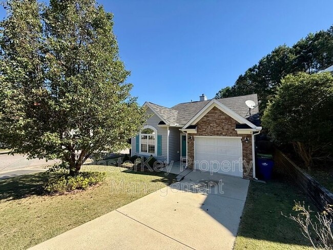 property at 4924 Tommans Trail