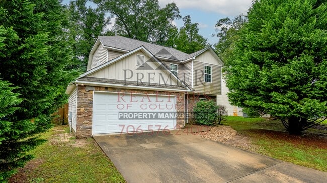 property at 5025 Kingsberry Ln