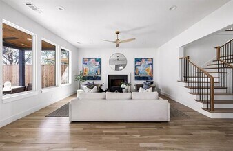 8910 Daytonia Ave in Dallas, TX - Building Photo - Building Photo