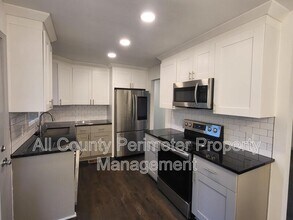 3068 Anthony Dr in Decatur, GA - Building Photo - Building Photo