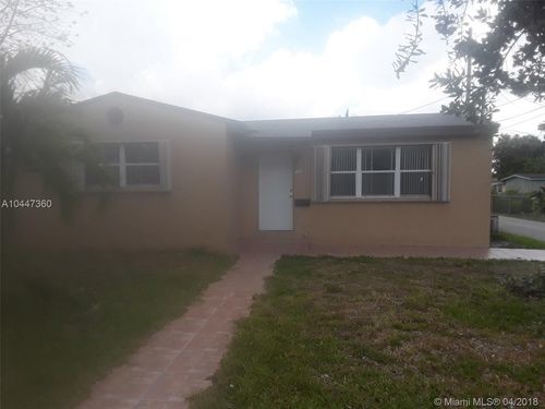 1018 S 29th Ave-Unit -10H in Hollywood, FL - Foto de edificio