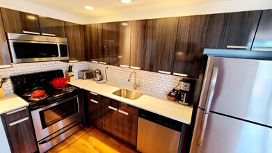 100 Jersey St, Unit 701 in Boston, MA - Building Photo - Building Photo