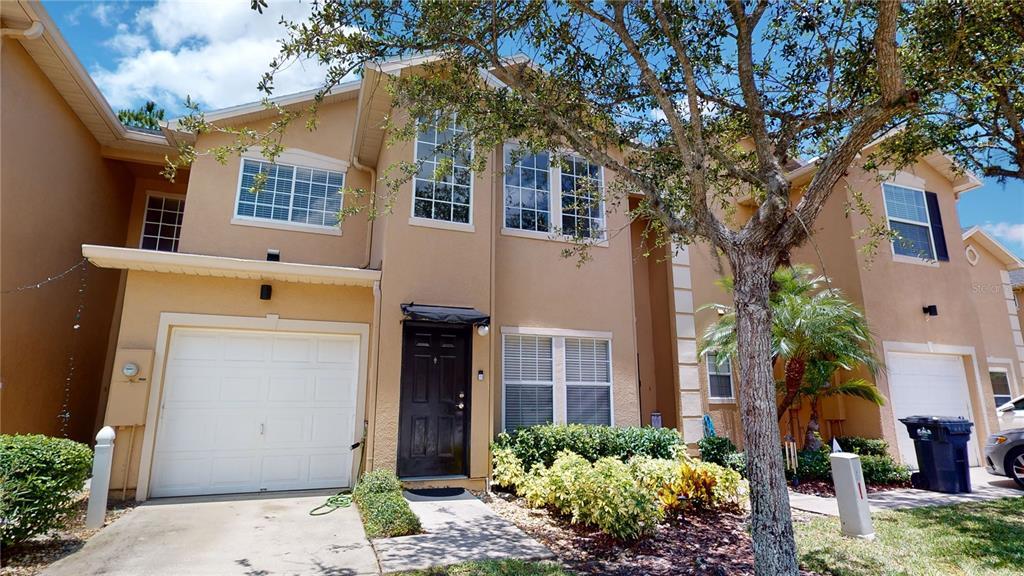 6222 Ashbury Palms Dr in Tampa, FL - Building Photo