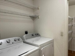 1755 Weatherstone Dr in Ann Arbor, MI - Building Photo - Building Photo