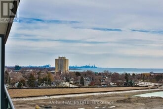 251 Masonry Wy in Mississauga, ON - Building Photo - Building Photo