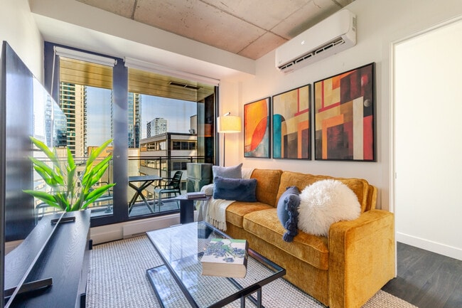 292 Rue Sainte-Catherine Ouest, Unit SI ID1602218P