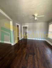 9815 S Throop St in Chicago, IL - Building Photo - Building Photo
