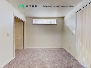 950 Berrum Ln-Unit -Apt 1 in Reno, NV - Building Photo - Building Photo