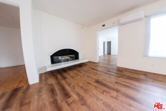 7758 W 91st St in Los Angeles, CA - Building Photo - Building Photo