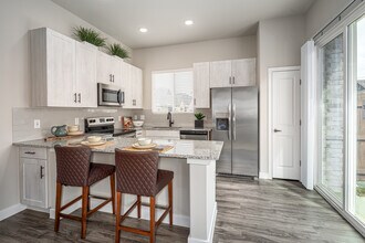 VLux Stoneridge in Melissa, TX - Building Photo - Interior Photo