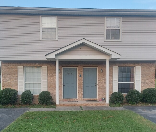 110 Eveningside Dr, Unit 110A