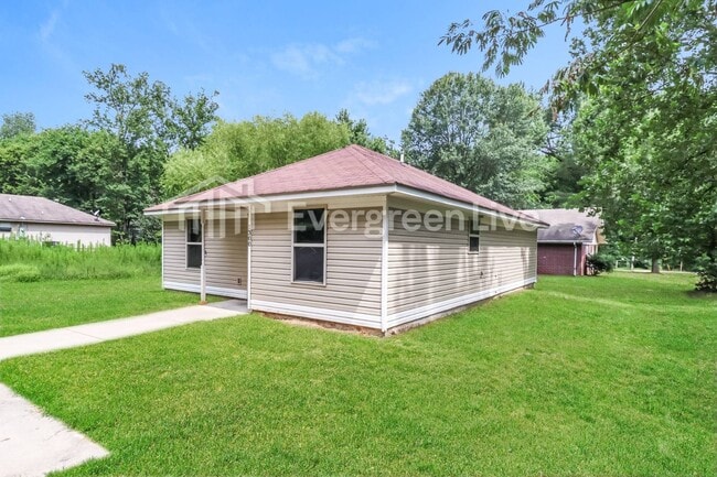 1300 Ridge Rd in Benton, AR - Building Photo - Building Photo