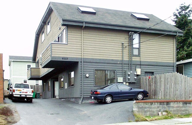 4507 Sunnyside Ave N in Seattle, WA - Building Photo - Building Photo