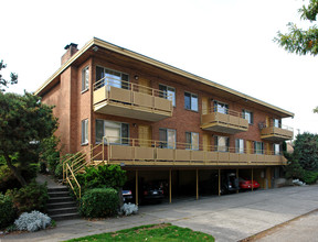 411 N 44th St in Seattle, WA - Building Photo - Building Photo