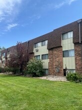 Foxhill in Casper, WY - Building Photo - Building Photo