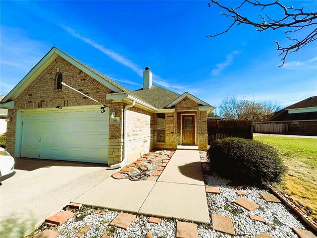 845 Claycourt Cir in Fort Worth, TX - Building Photo