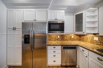 1765 Wa Kee Na Dr in Miami, FL - Building Photo - Building Photo