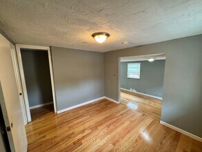 11 Morton Sq in Stoughton, MA - Building Photo - Building Photo