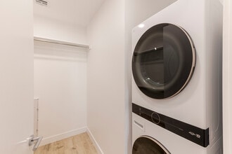 Willetta 15 in Phoenix, AZ - Building Photo - Interior Photo