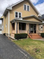 198 Knickerbocker Ave in Rochester, NY - Building Photo