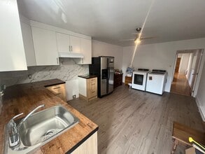 3769 Masson Rue in Montréal, QC - Building Photo - Building Photo