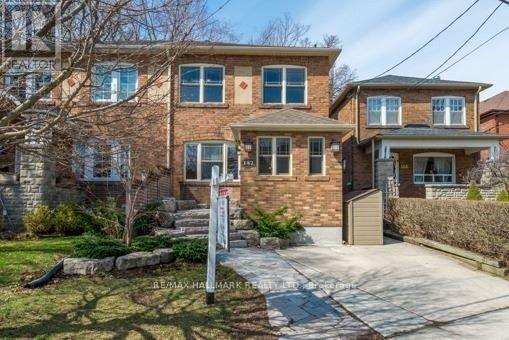property at 142 Forman Ave