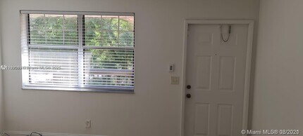 758 NW 103rd Ter, Unit 201 in Pembroke Pines, FL - Building Photo - Building Photo