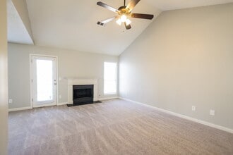 2158 Denson Ln S W in Marietta, GA - Building Photo - Building Photo