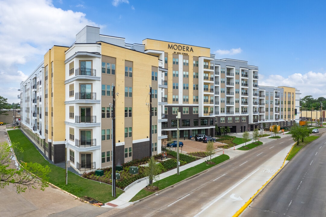 Modera Garden Oaks in Houston, TX - Foto de edificio