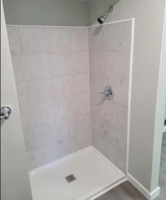 1827 S Market St in Wichita, KS - Building Photo - Building Photo