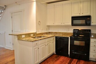 1535 Caraleigh Mills Ct in Raleigh, NC - Building Photo - Building Photo