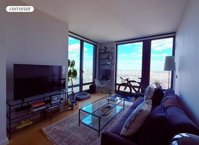 250 Ashland Pl in Brooklyn, NY - Building Photo - Building Photo