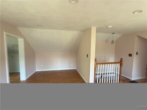 209 Roby Ave in East Syracuse, NY - Building Photo - Building Photo