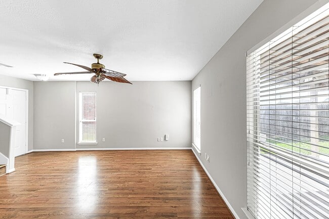 property at 20347 Hunterclif Ln