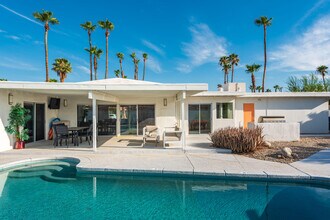 2305 E Bellamy Rd in Palm Springs, CA - Building Photo - Building Photo