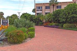 1930 Gulf Shore Blvd N-Unit -A301 in Naples, FL - Building Photo - Building Photo