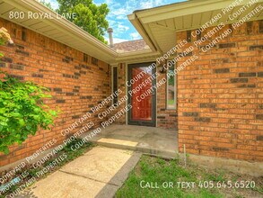 800 Royal Ln in Yukon, OK - Building Photo - Building Photo