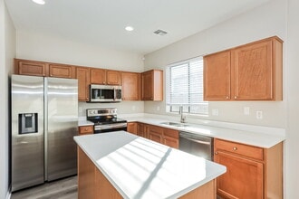 7506 S 14th St in Phoenix, AZ - Building Photo - Building Photo