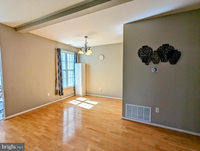 62 Shelley Cir in East Windsor, NJ - Building Photo - Building Photo