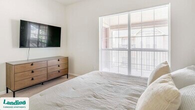 11144 Fuqua St, Unit 737 in Houston, TX - Building Photo - Building Photo