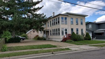 154 Thacher St in Hornell, NY - Building Photo