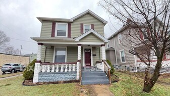 1901 Tytus Ave in Middletown, OH - Building Photo