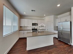 8983 N 171st Dr in Waddell, AZ - Building Photo - Building Photo