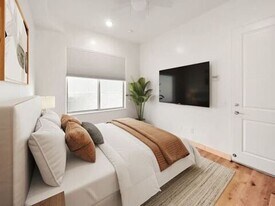 1288 Pine Ave in Carlsbad, CA - Building Photo