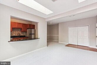 2702 Dartmouth Rd in Alexandria, VA - Building Photo - Building Photo