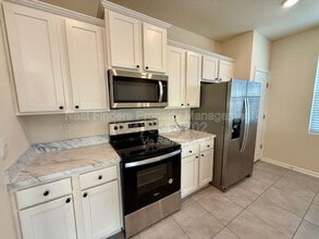 877 Gate Run Rd in Jacksonville, FL - Building Photo - Building Photo