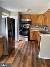 205 Logan St in Woodbury, NJ - Building Photo - Building Photo